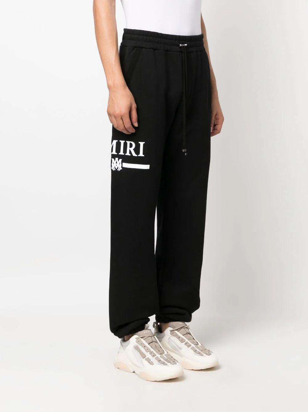 19975577_51004121_1000